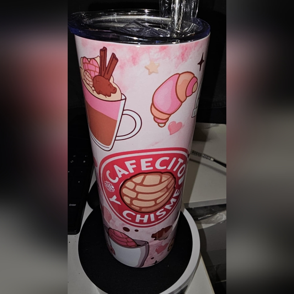 Cafecito y Chisme Tumbler